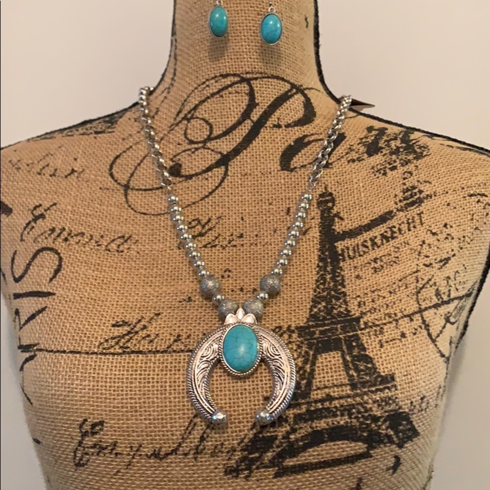 Southwestern Boho Necklace Turquoise & Earrings